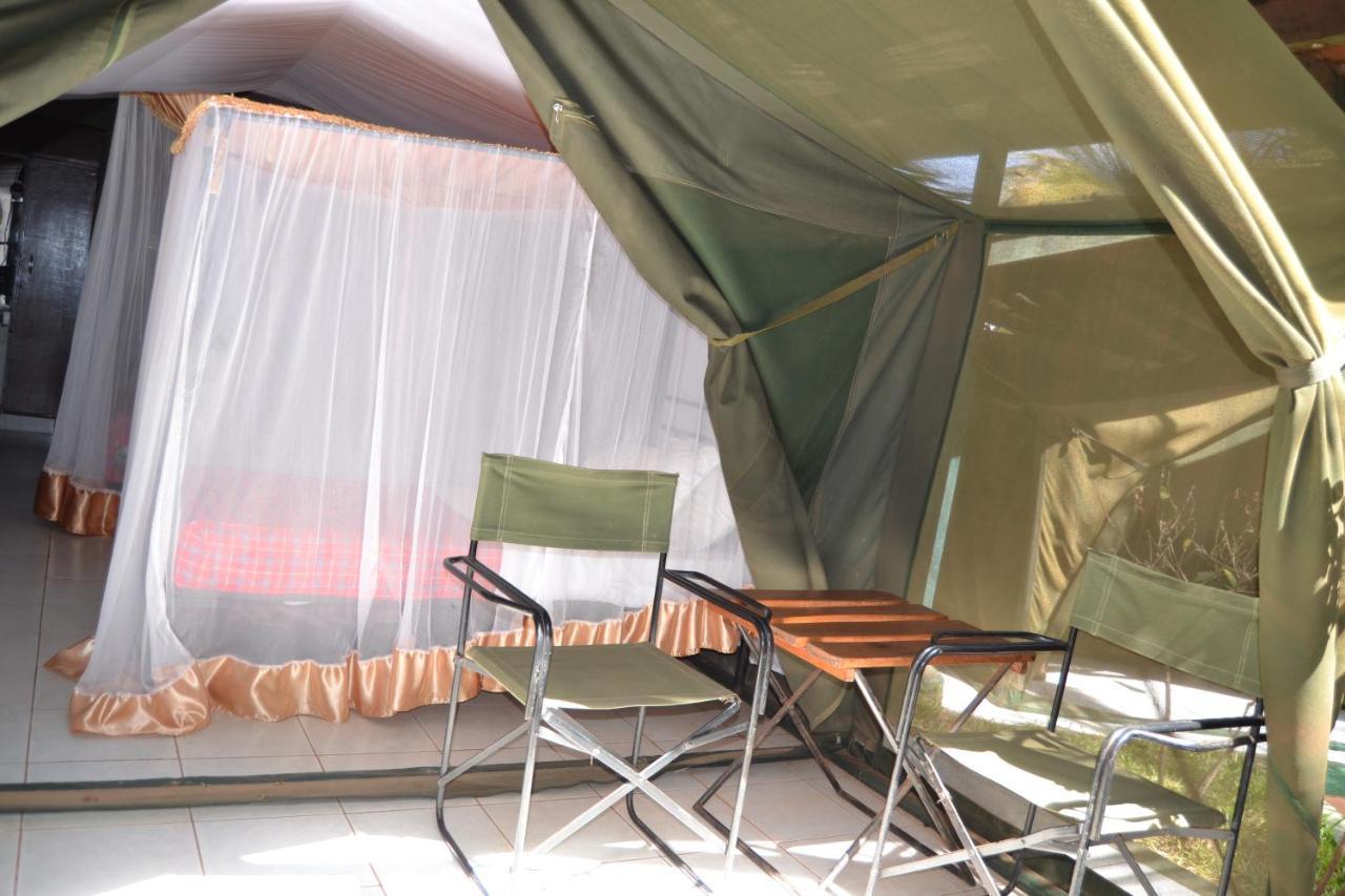 Impala Safari Lodge Voi Екстер'єр фото