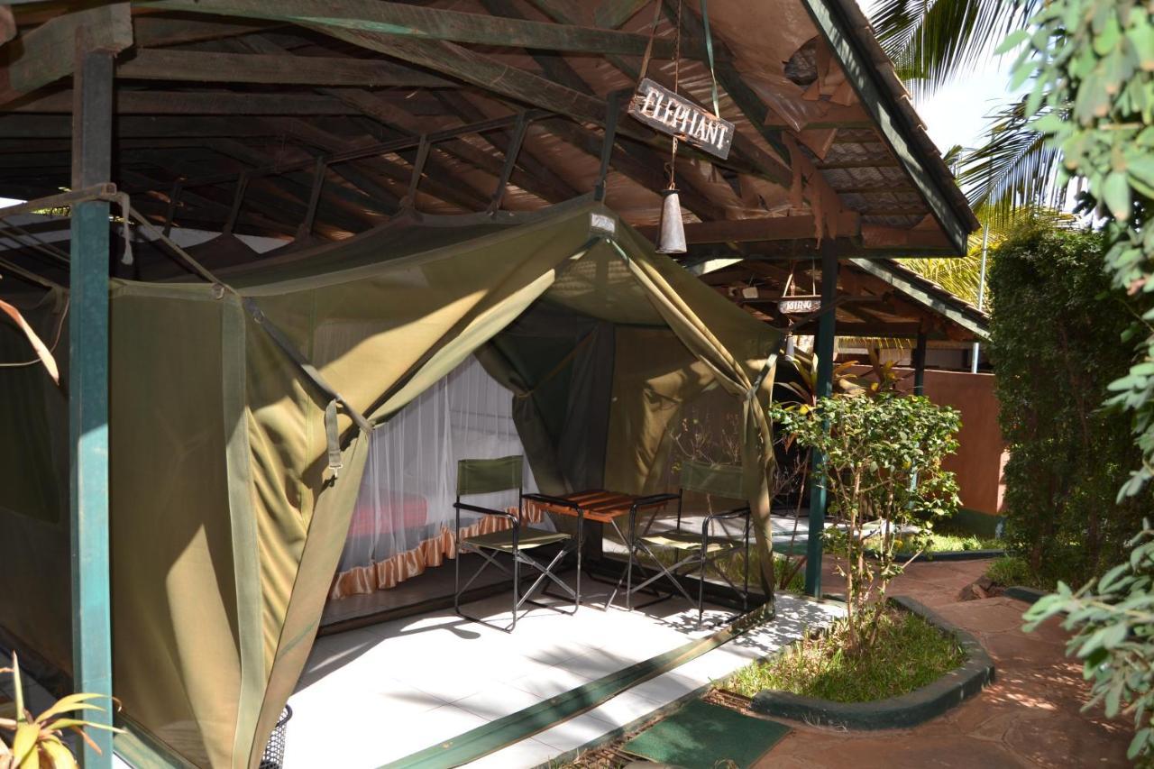 Impala Safari Lodge Voi Екстер'єр фото