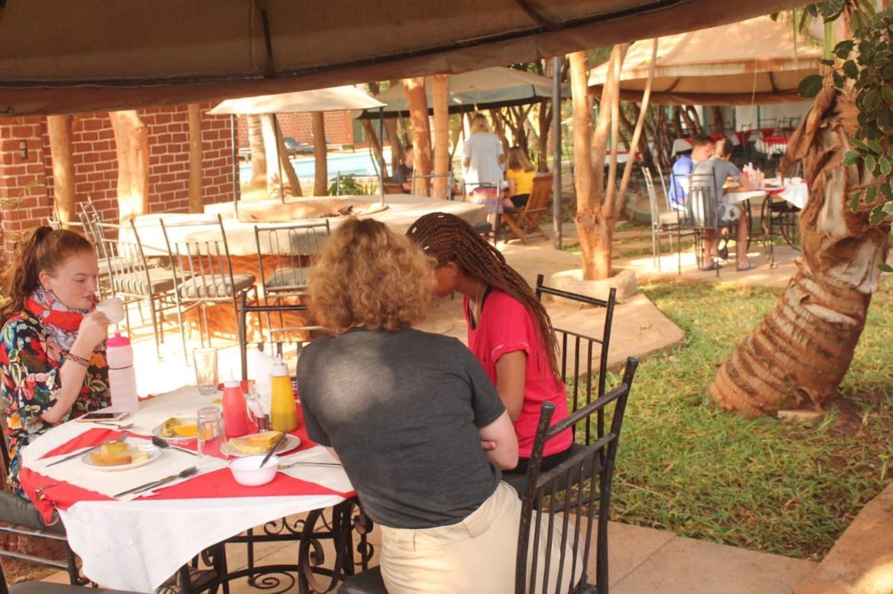 Impala Safari Lodge Voi Екстер'єр фото