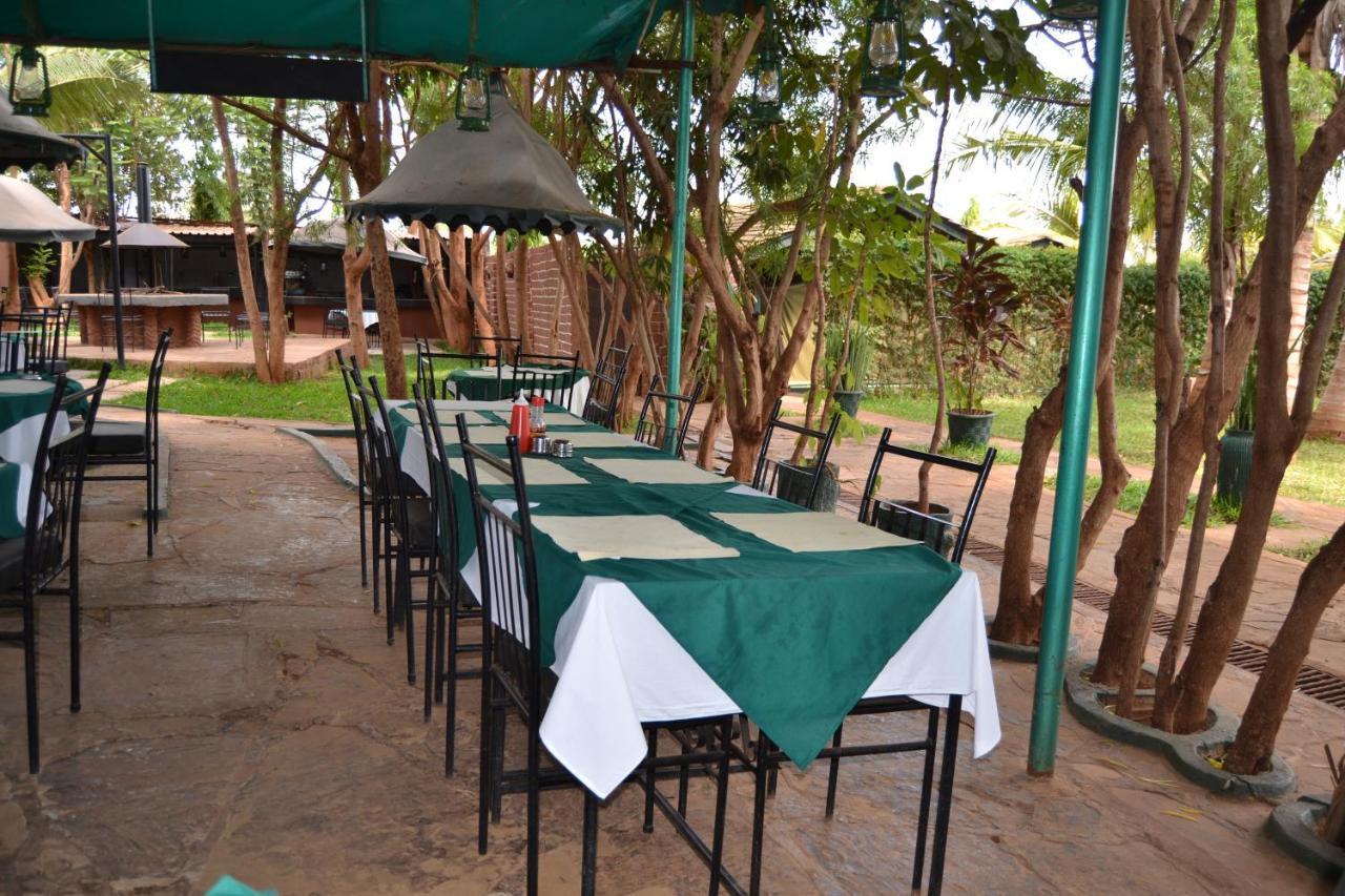 Impala Safari Lodge Voi Екстер'єр фото